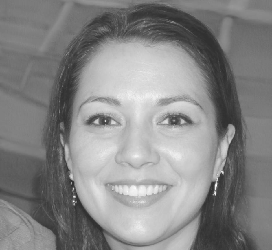 Retrato profesional de la instructora especialista